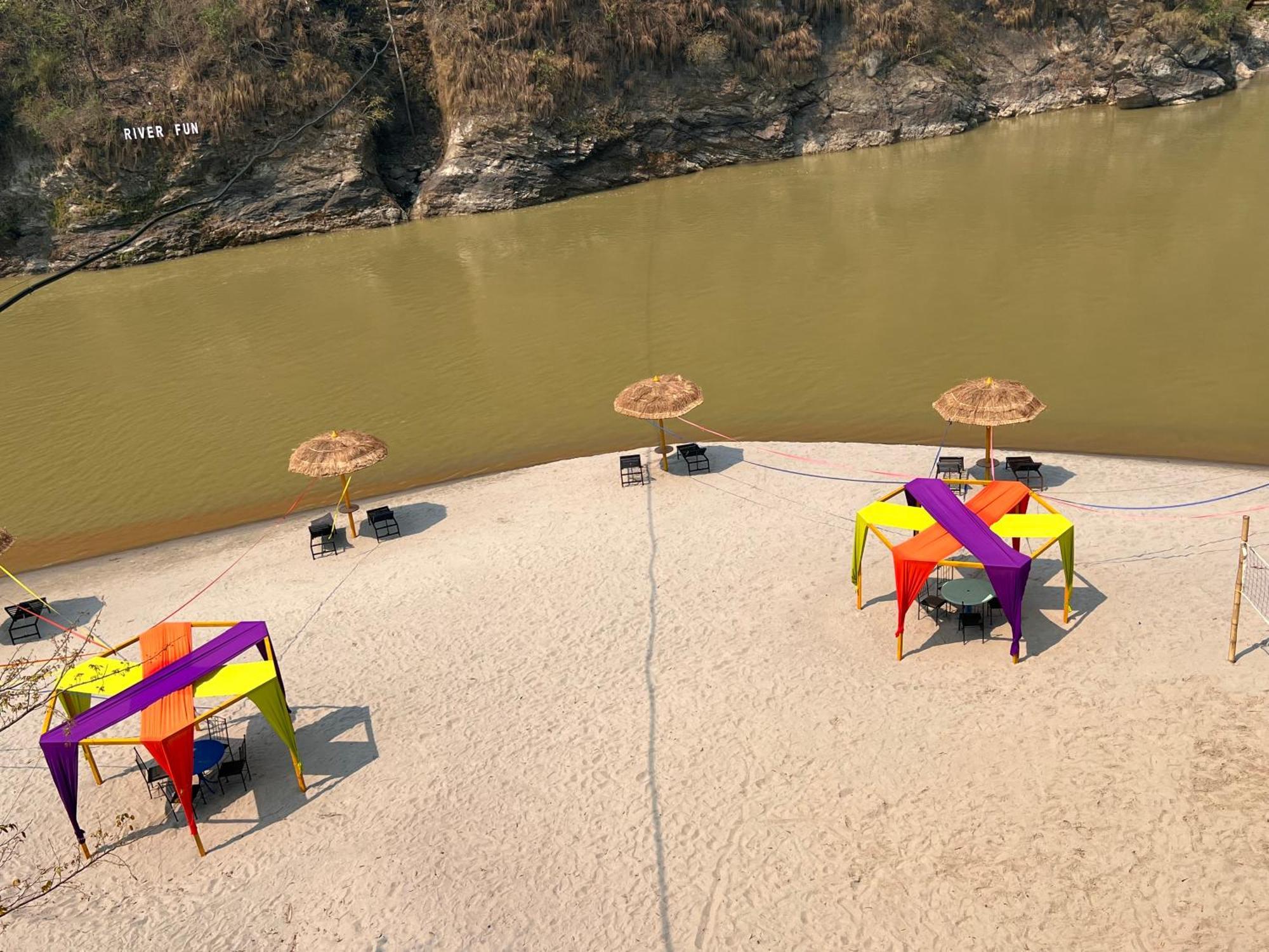 River Fun Beach Resort Gorkhā Extérieur photo